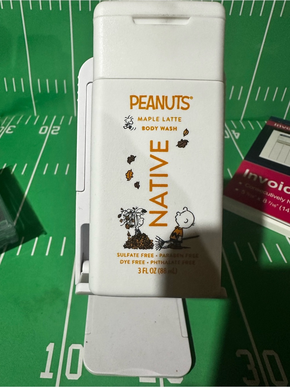 Peanuts, maple latte body wash by native